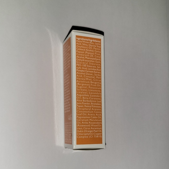 Kate Somerville Mini ExfoliKate® Intensive Exfoliating Treatment 7.5 ML - Picture 5 of 7